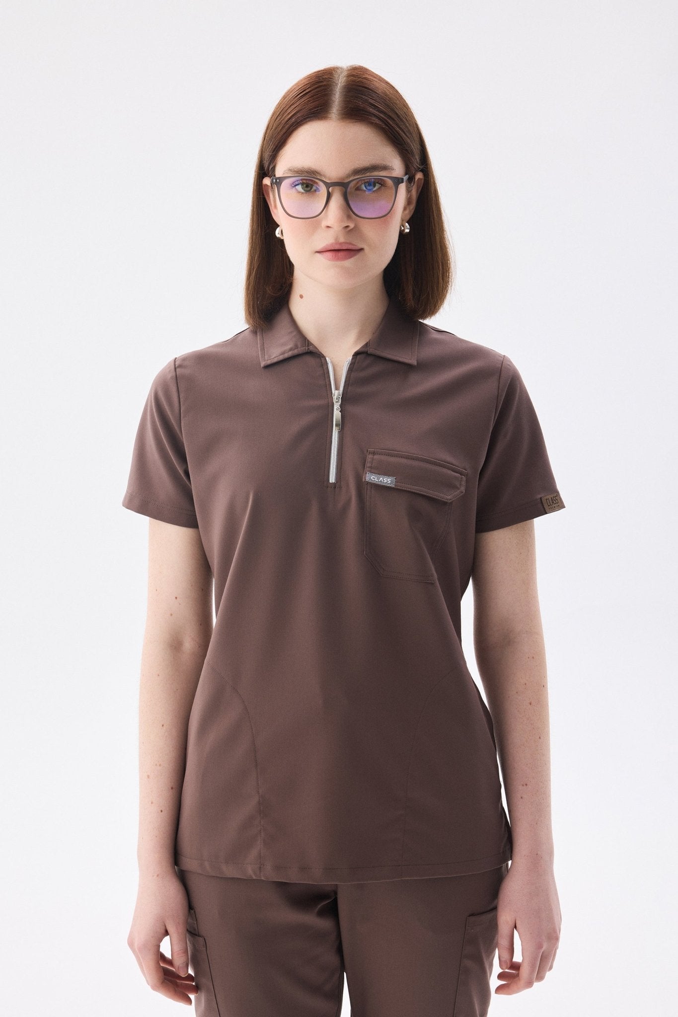 Polo Yaka Kahverengi Kadın Medikal Üniforma Scrubs - Class ÜniformaMedikal Scrubs