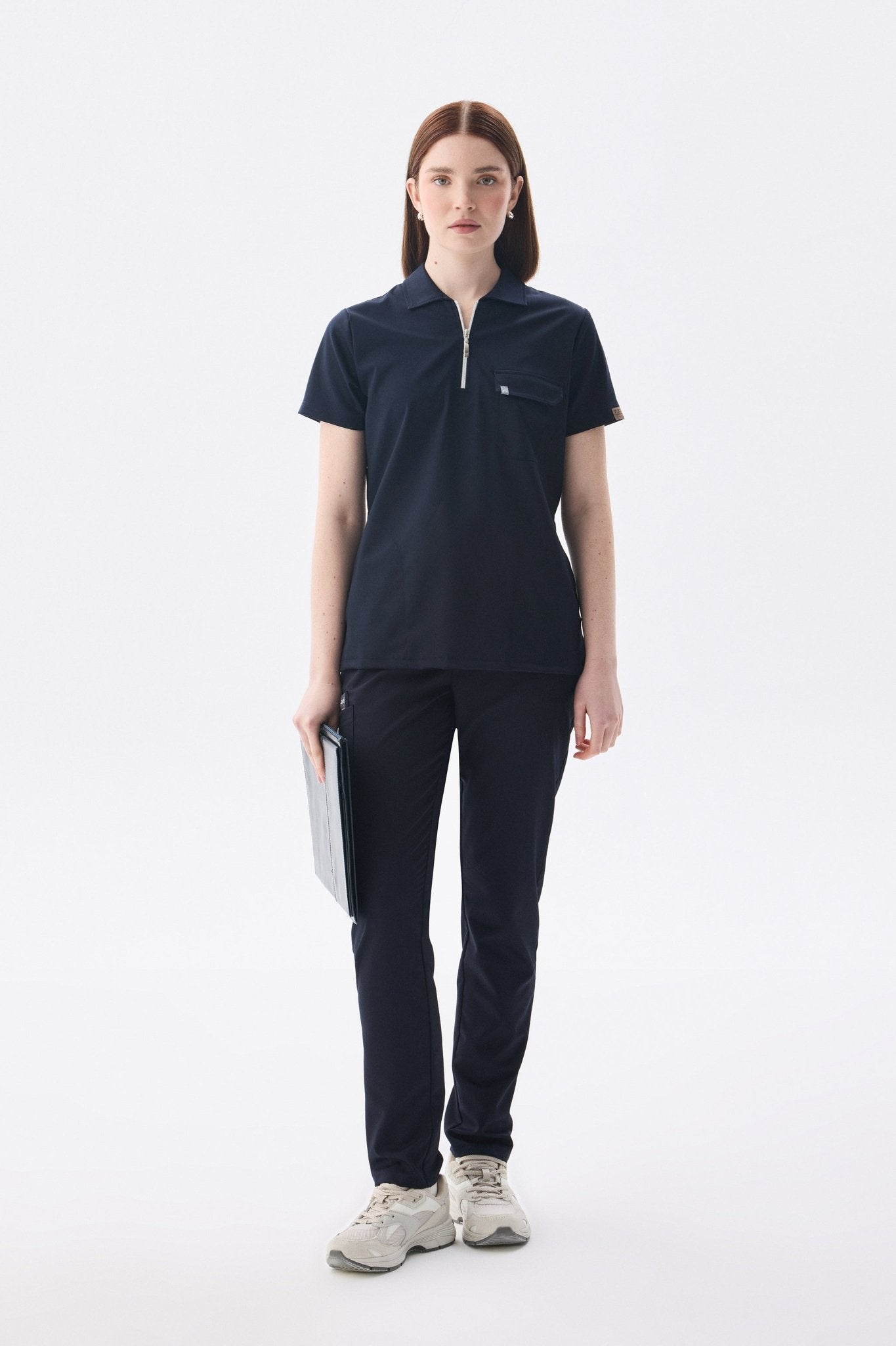 Polo Yaka Lacivert Kadın Medikal Üniforma Scrubs Takımı - Class ÜniformaMedikal Scrubs