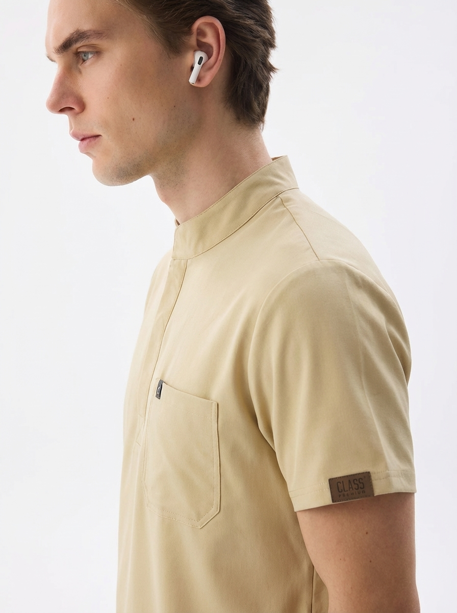 Unisex Yeni Yönetmeliğe Uygun Sağlık Teknisyeni Bej Polo Yaka Erkek Forması - Class ÜniformaMedikal Scrubs